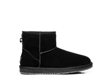 Load image into Gallery viewer, SALE. MINI ugg boots